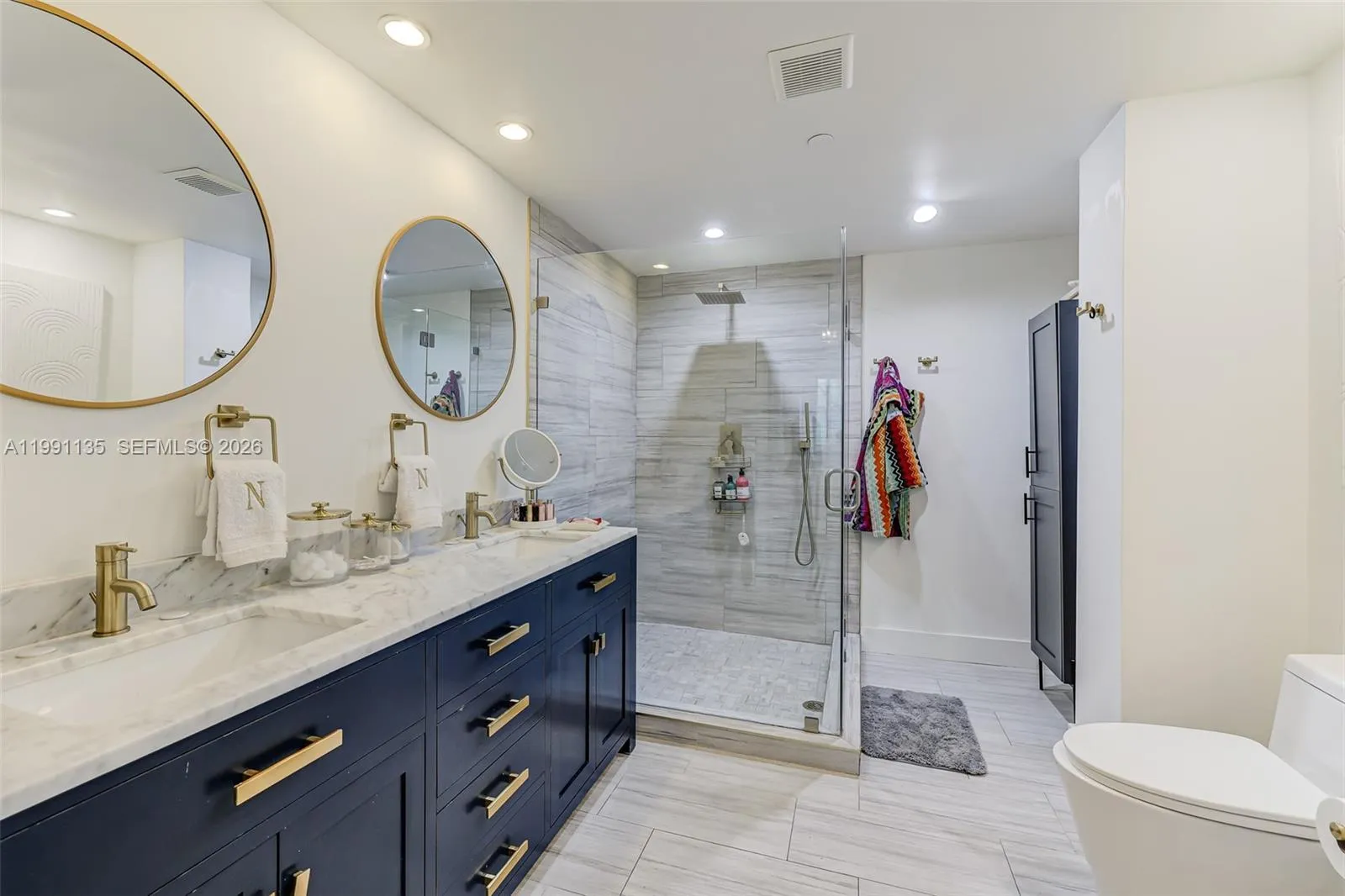 6000 Collins Ave 523, Miami Beach, Florida 33140, Miami Beach, Florida 33140, 3 Bedrooms Bedrooms, ,3 BathroomsBathrooms,Residential Lease,For Rent,6000 Collins Ave 523, Miami Beach, Florida 33140,A11991135