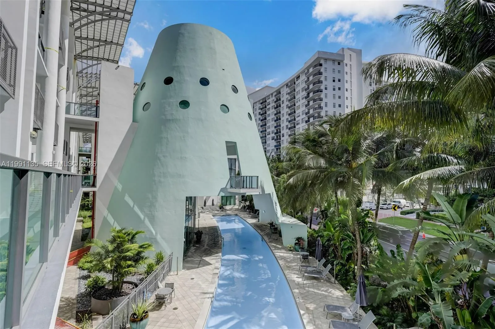 6000 Collins Ave 523, Miami Beach, Florida 33140, Miami Beach, Florida 33140, 3 Bedrooms Bedrooms, ,3 BathroomsBathrooms,Residential Lease,For Rent,6000 Collins Ave 523, Miami Beach, Florida 33140,A11991135