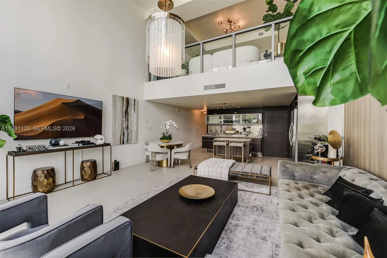 6000 Collins Ave 523, Miami Beach, Florida 33140, Miami Beach, Florida 33140, 3 Bedrooms Bedrooms, ,3 BathroomsBathrooms,Residential Lease,For Rent,6000 Collins Ave 523, Miami Beach, Florida 33140,A11991135