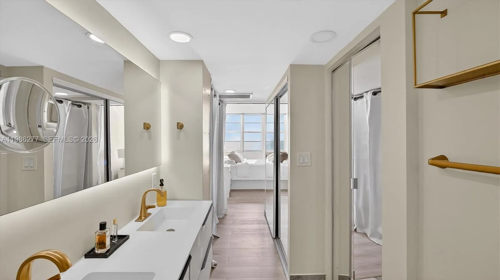 6450 Collins Ave 903, Miami Beach, Florida 33141, Miami Beach, Florida 33141, 1 Bedroom Bedrooms, ,1 BathroomBathrooms,Residential,For Sale,6450 Collins Ave 903, Miami Beach, Florida 33141,A11986277