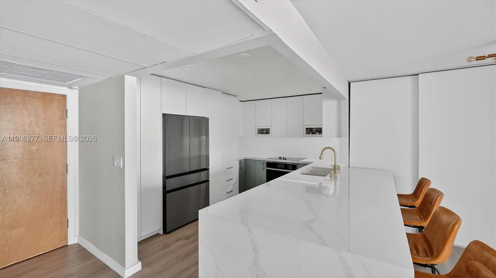6450 Collins Ave 903, Miami Beach, Florida 33141, Miami Beach, Florida 33141, 1 Bedroom Bedrooms, ,1 BathroomBathrooms,Residential,For Sale,6450 Collins Ave 903, Miami Beach, Florida 33141,A11986277
