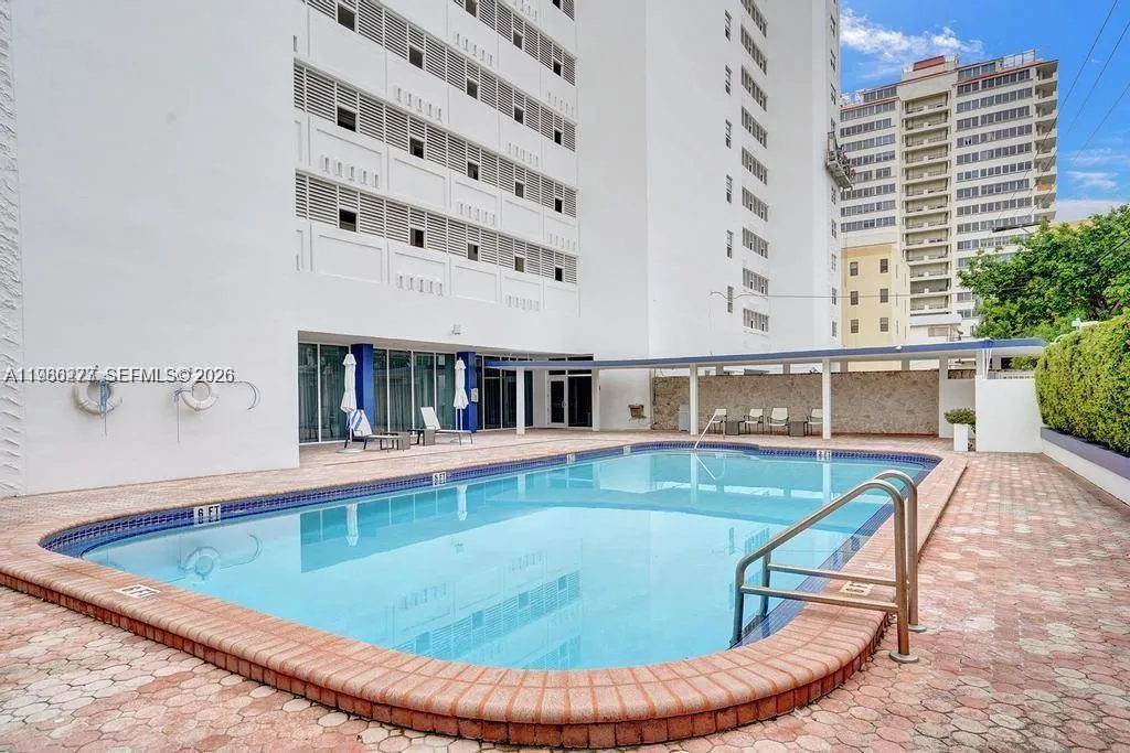 6450 Collins Ave 903, Miami Beach, Florida 33141, Miami Beach, Florida 33141, 1 Bedroom Bedrooms, ,1 BathroomBathrooms,Residential,For Sale,6450 Collins Ave 903, Miami Beach, Florida 33141,A11986277