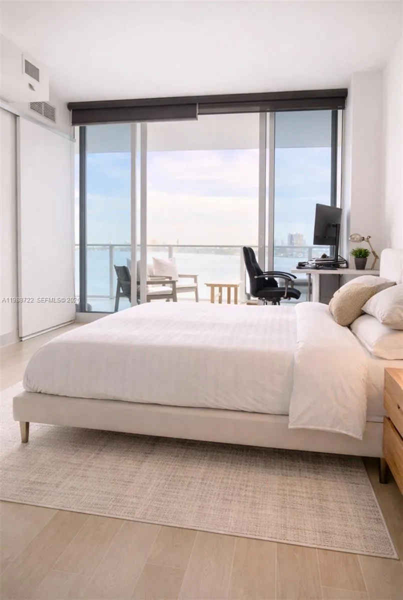 2020 N Bayshore Dr 805, Miami, Florida 33137, Miami, Florida 33137, 2 Bedrooms Bedrooms, ,2 BathroomsBathrooms,Residential Lease,For Rent,2020 N Bayshore Dr 805, Miami, Florida 33137,A11988722