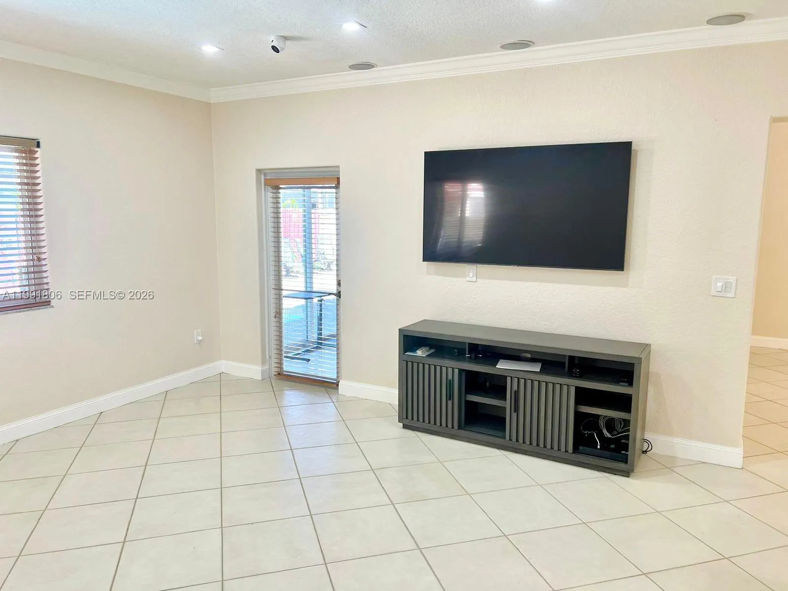 8899 Nw 176th Ln, Hialeah, Florida 33018, Hialeah, Florida 33018, 3 Bedrooms Bedrooms, ,2 BathroomsBathrooms,Residential Lease,For Rent,8899 Nw 176th Ln, Hialeah, Florida 33018,A11991806