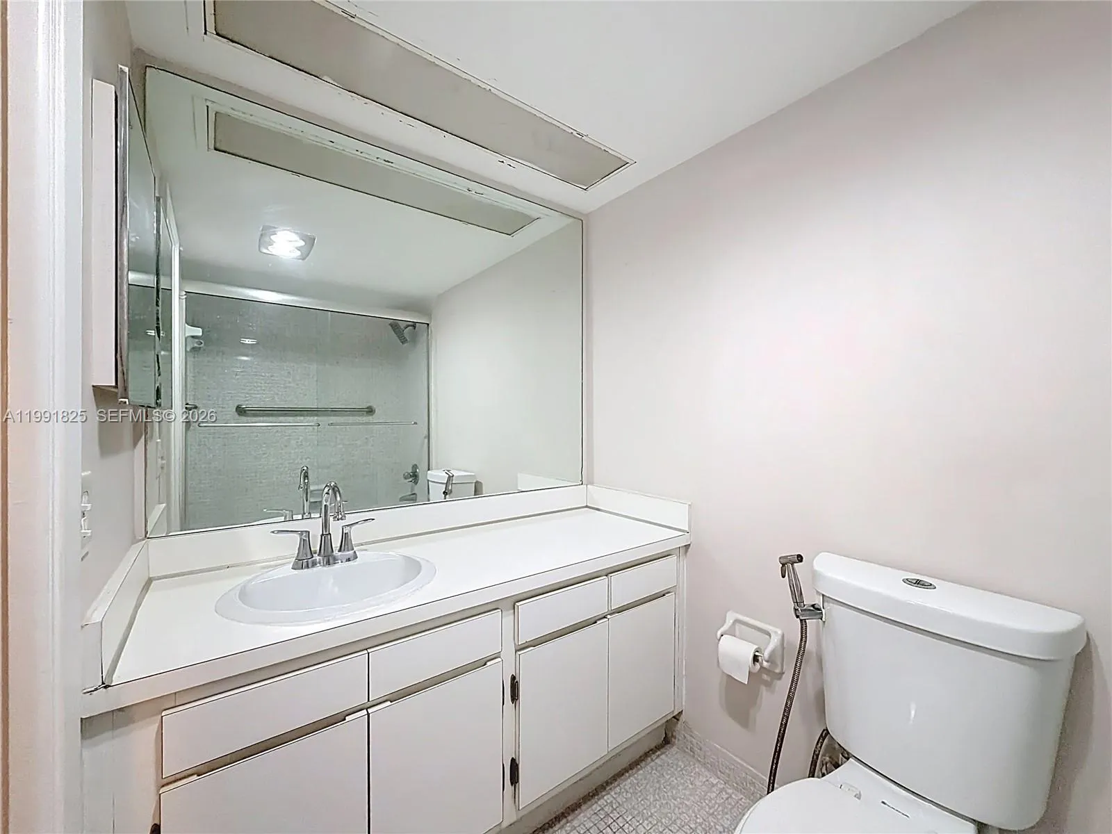 605 Oaks Dr 405, Pompano Beach, Florida 33069, Pompano Beach, Florida 33069, 2 Bedrooms Bedrooms, ,2 BathroomsBathrooms,Residential Lease,For Rent,605 Oaks Dr 405, Pompano Beach, Florida 33069,A11991825
