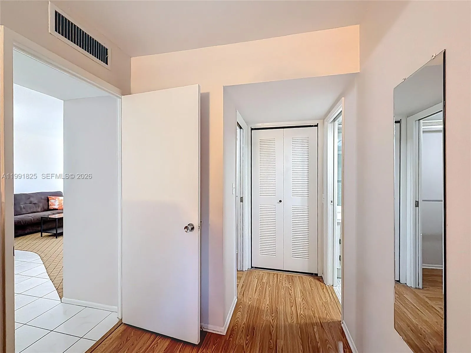 605 Oaks Dr 405, Pompano Beach, Florida 33069, Pompano Beach, Florida 33069, 2 Bedrooms Bedrooms, ,2 BathroomsBathrooms,Residential Lease,For Rent,605 Oaks Dr 405, Pompano Beach, Florida 33069,A11991825