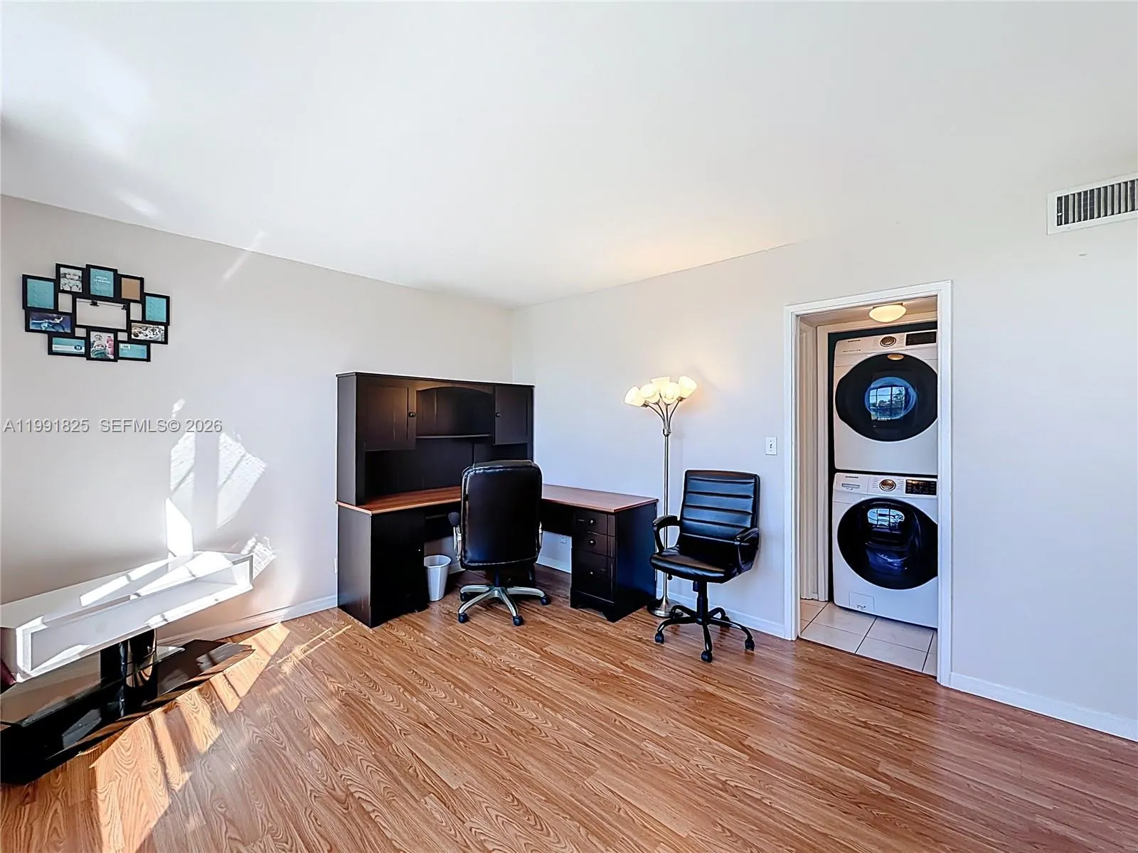 605 Oaks Dr 405, Pompano Beach, Florida 33069, Pompano Beach, Florida 33069, 2 Bedrooms Bedrooms, ,2 BathroomsBathrooms,Residential Lease,For Rent,605 Oaks Dr 405, Pompano Beach, Florida 33069,A11991825