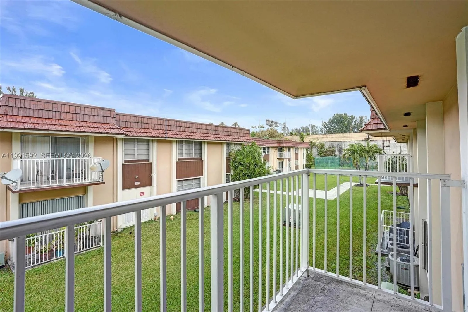 5325 Sw 77th Ct 205f, Miami, Florida 33155, Miami, Florida 33155, 1 Bedroom Bedrooms, ,1 BathroomBathrooms,Residential Lease,For Rent,5325 Sw 77th Ct 205f, Miami, Florida 33155,A11991592