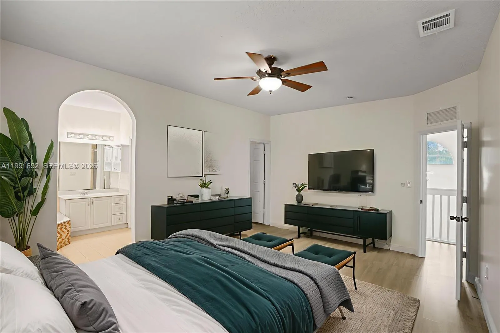 20234 Sw 128th Pl, Miami, Florida 33177, Miami, Florida 33177, 6 Bedrooms Bedrooms, ,3 BathroomsBathrooms,Residential Lease,For Rent,20234 Sw 128th Pl, Miami, Florida 33177,A11991692