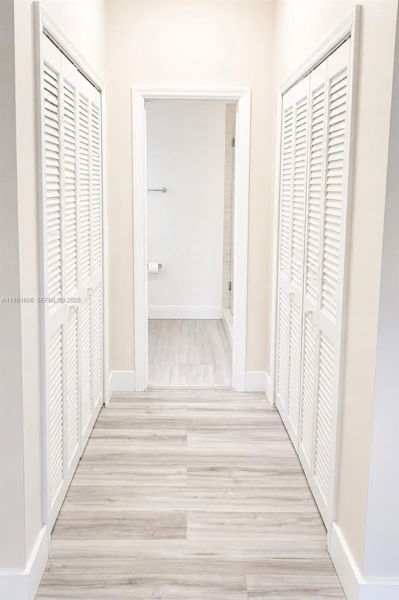 15615 Sw 42nd Ter, Miami, Florida 33185, Miami, Florida 33185, 5 Bedrooms Bedrooms, ,6 BathroomsBathrooms,Residential,For Sale,15615 Sw 42nd Ter, Miami, Florida 33185,A11991606