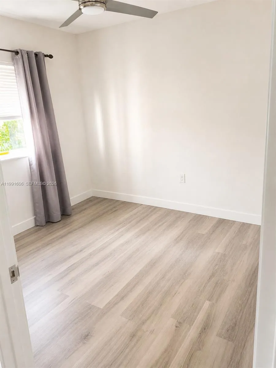 15615 Sw 42nd Ter, Miami, Florida 33185, Miami, Florida 33185, 5 Bedrooms Bedrooms, ,6 BathroomsBathrooms,Residential,For Sale,15615 Sw 42nd Ter, Miami, Florida 33185,A11991606