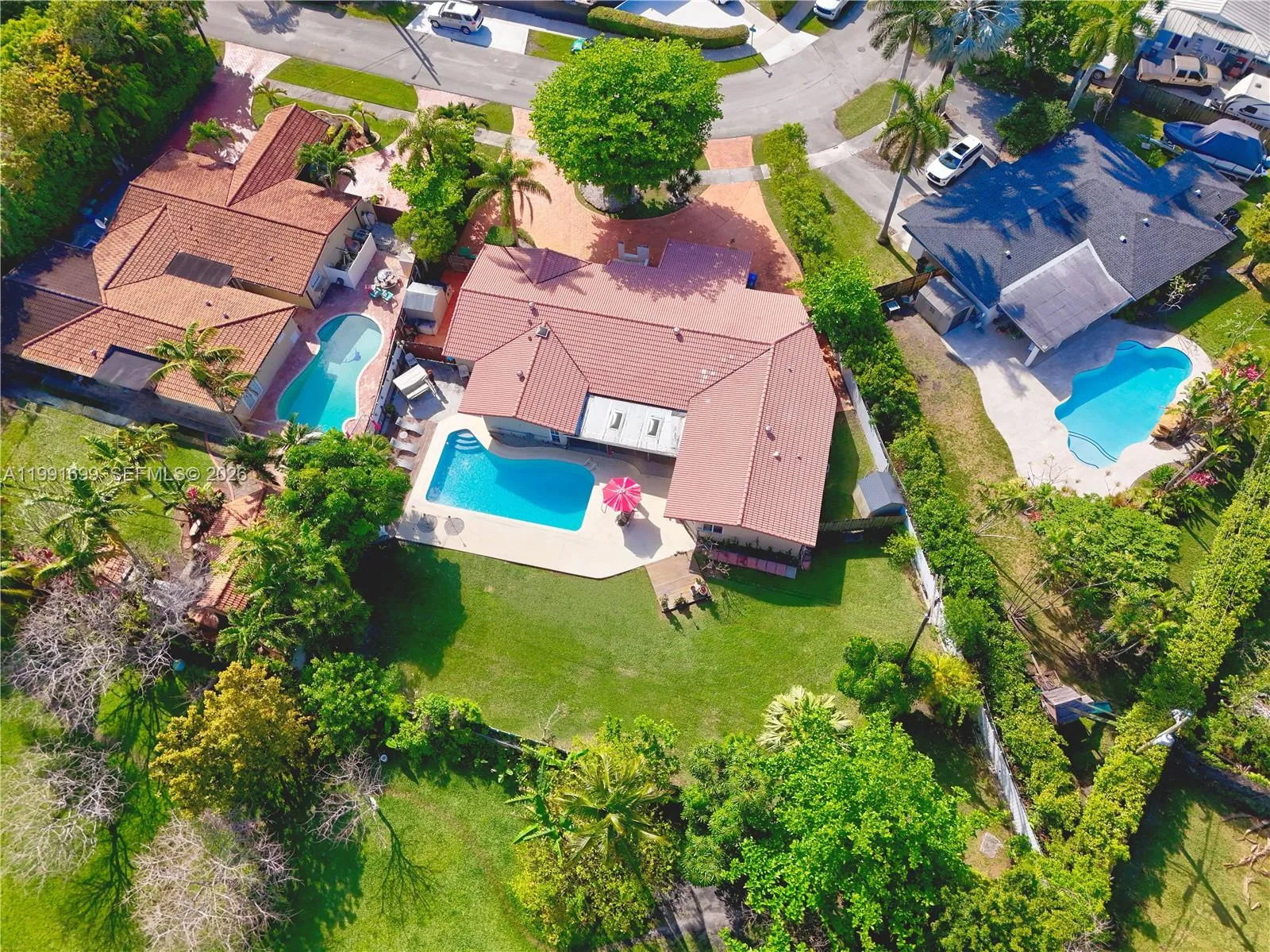 9955 Sw 74th St, Miami, Florida 33173, Miami, Florida 33173, 5 Bedrooms Bedrooms, ,3 BathroomsBathrooms,Residential,For Sale,9955 Sw 74th St, Miami, Florida 33173,A11991699