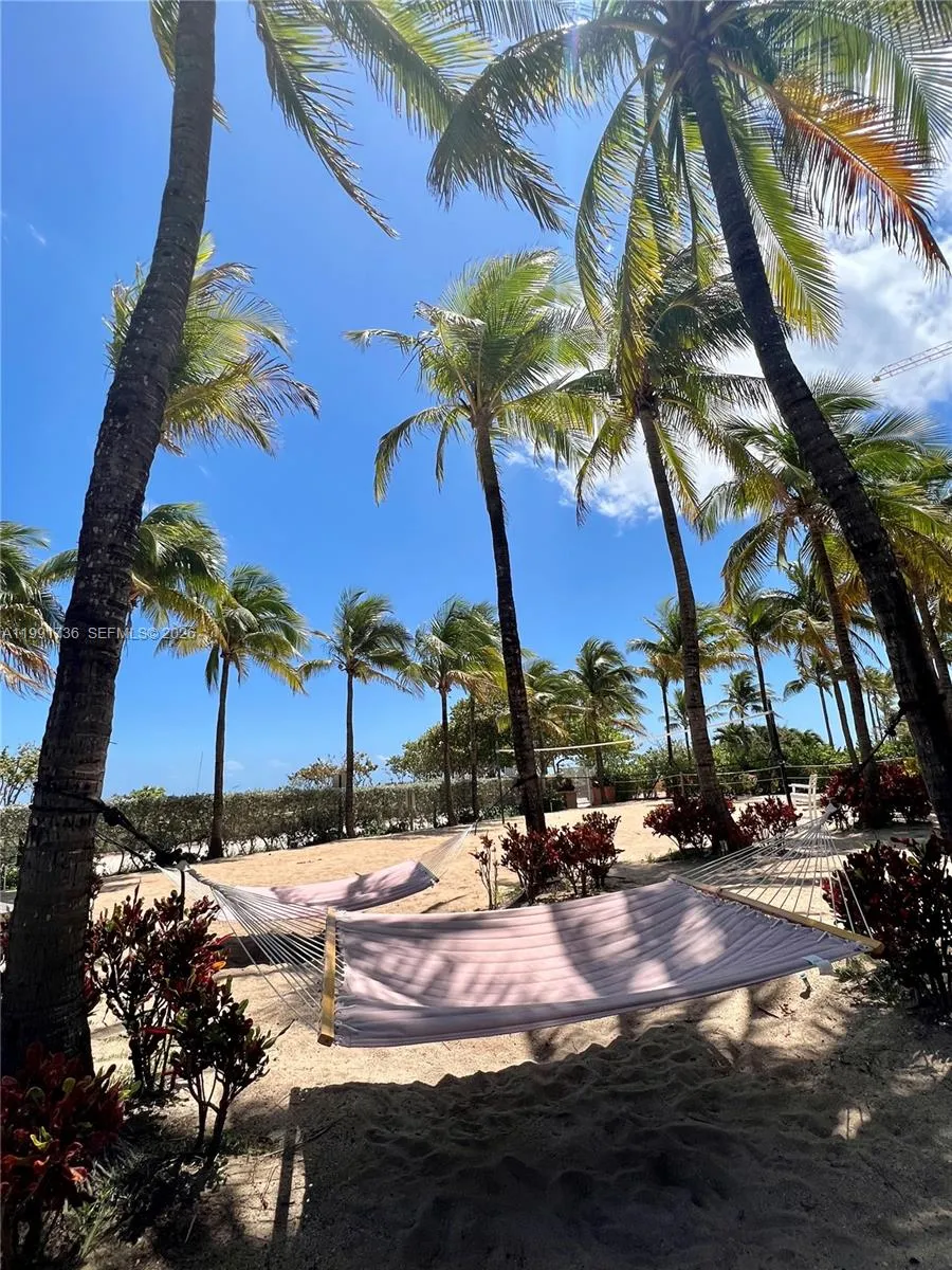 9172 Collins Ave 214, Surfside, Florida 33154, Surfside, Florida 33154, 1 Bedroom Bedrooms, ,1 BathroomBathrooms,Residential,For Sale,9172 Collins Ave 214, Surfside, Florida 33154,A11991736