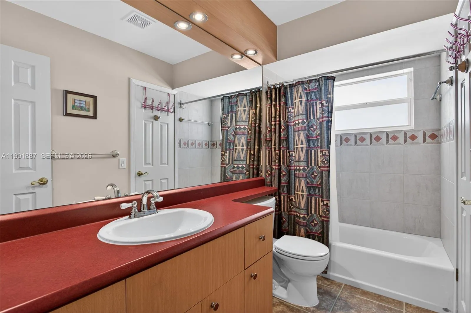 4299 Nw 16th St 310, Lauderhill, Florida 33313, Lauderhill, Florida 33313, 1 Bedroom Bedrooms, ,1 BathroomBathrooms,Residential,For Sale,4299 Nw 16th St 310, Lauderhill, Florida 33313,A11991887