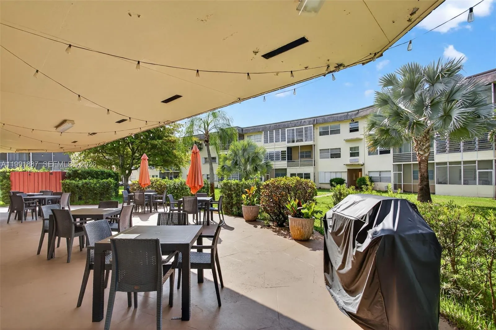 4299 Nw 16th St 310, Lauderhill, Florida 33313, Lauderhill, Florida 33313, 1 Bedroom Bedrooms, ,1 BathroomBathrooms,Residential,For Sale,4299 Nw 16th St 310, Lauderhill, Florida 33313,A11991887