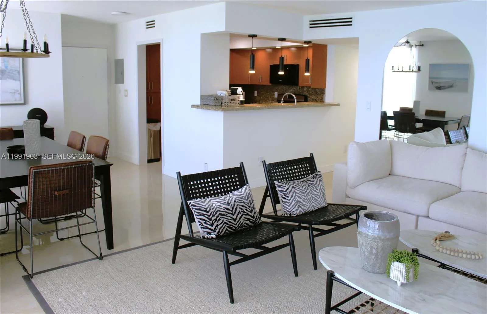 2030 S Ocean Dr 821, Hallandale Beach, Florida 330, Hallandale Beach, Florida 33009, 2 Bedrooms Bedrooms, ,2 BathroomsBathrooms,Residential Lease,For Rent,2030 S Ocean Dr 821, Hallandale Beach, Florida 330,A11991903