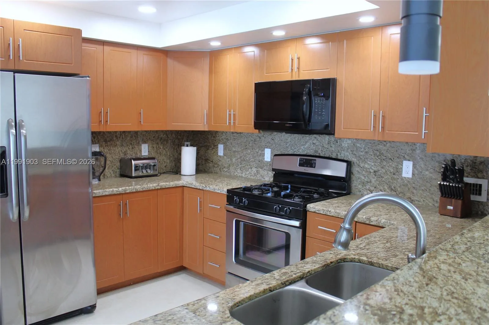 2030 S Ocean Dr 821, Hallandale Beach, Florida 330, Hallandale Beach, Florida 33009, 2 Bedrooms Bedrooms, ,2 BathroomsBathrooms,Residential Lease,For Rent,2030 S Ocean Dr 821, Hallandale Beach, Florida 330,A11991903