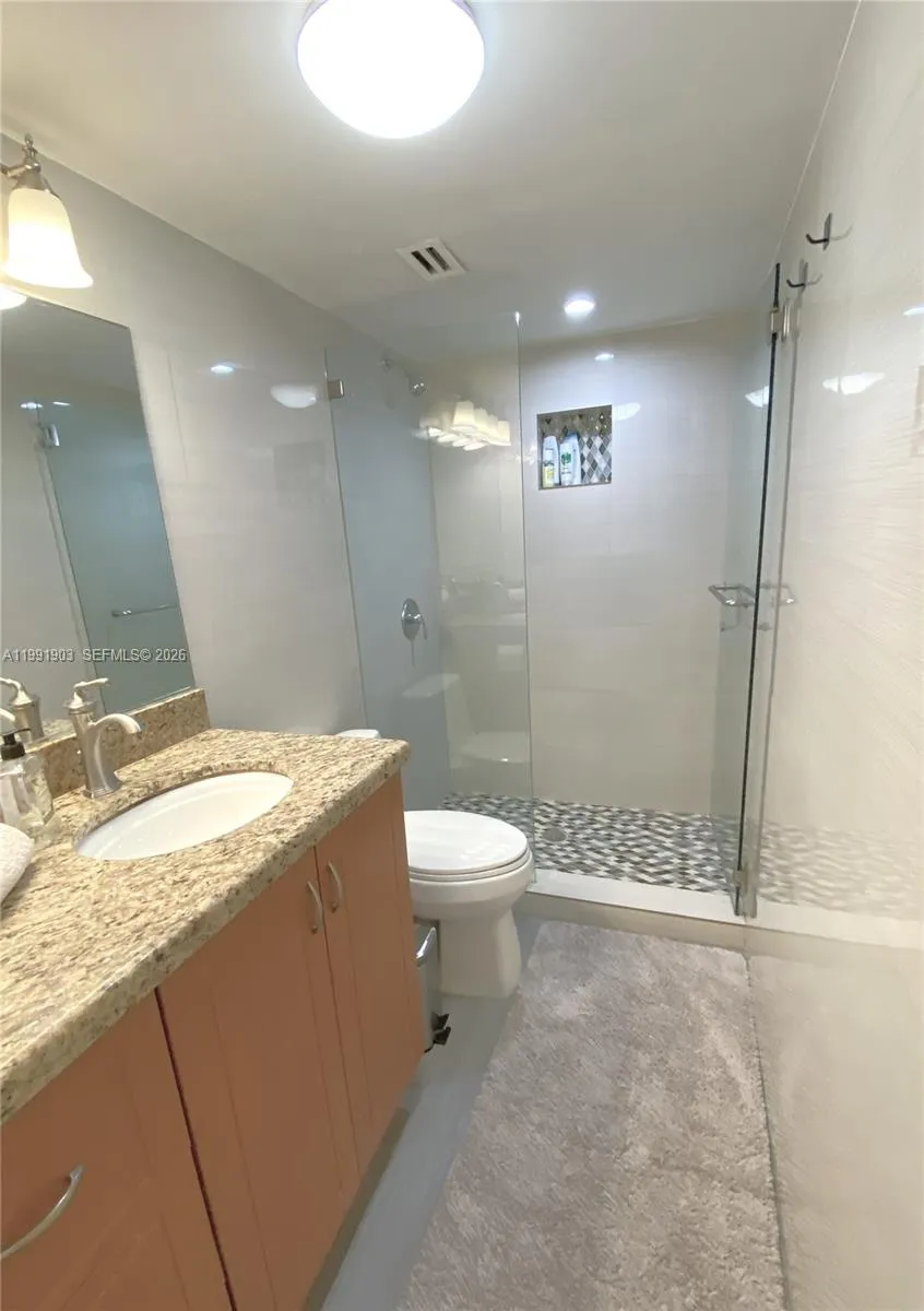 2030 S Ocean Dr 821, Hallandale Beach, Florida 330, Hallandale Beach, Florida 33009, 2 Bedrooms Bedrooms, ,2 BathroomsBathrooms,Residential Lease,For Rent,2030 S Ocean Dr 821, Hallandale Beach, Florida 330,A11991903