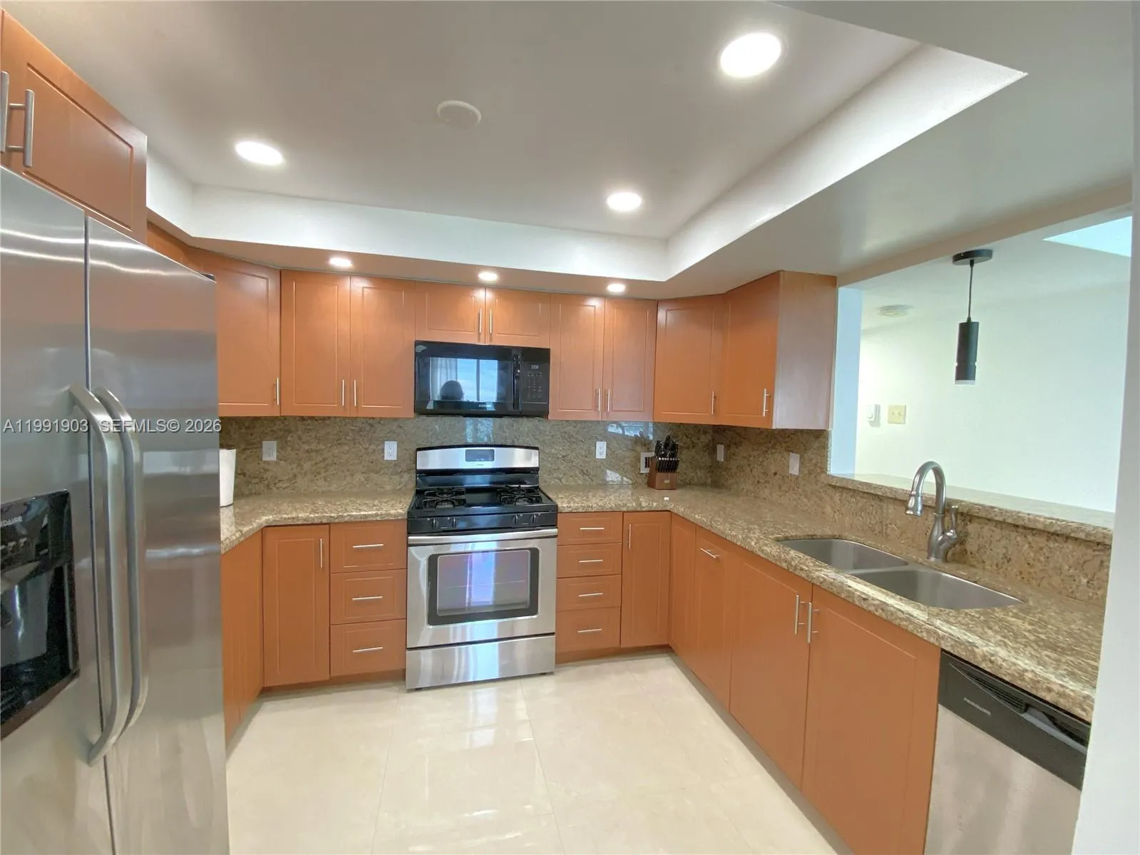 2030 S Ocean Dr 821, Hallandale Beach, Florida 330, Hallandale Beach, Florida 33009, 2 Bedrooms Bedrooms, ,2 BathroomsBathrooms,Residential Lease,For Rent,2030 S Ocean Dr 821, Hallandale Beach, Florida 330,A11991903