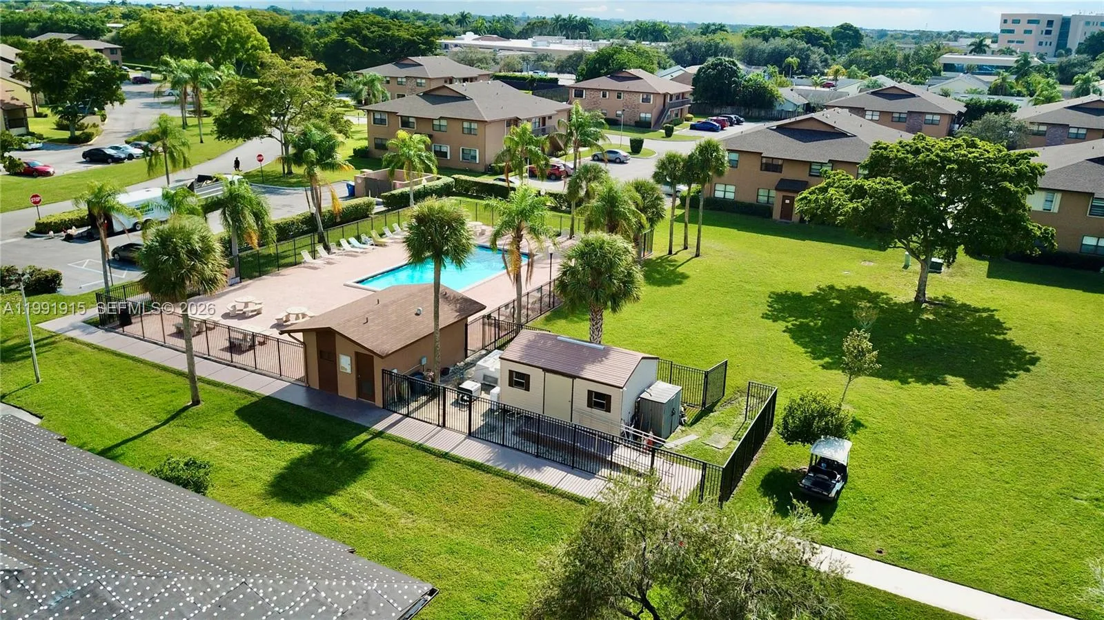 10019 Winding Lake Rd 202, Sunrise, Florida 33351, Sunrise, Florida 33351, 2 Bedrooms Bedrooms, ,2 BathroomsBathrooms,Residential,For Sale,10019 Winding Lake Rd 202, Sunrise, Florida 33351,A11991915