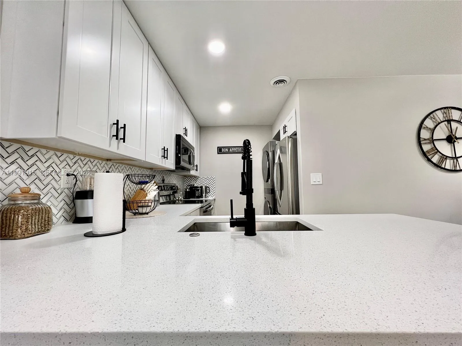 10019 Winding Lake Rd 202, Sunrise, Florida 33351, Sunrise, Florida 33351, 2 Bedrooms Bedrooms, ,2 BathroomsBathrooms,Residential,For Sale,10019 Winding Lake Rd 202, Sunrise, Florida 33351,A11991915