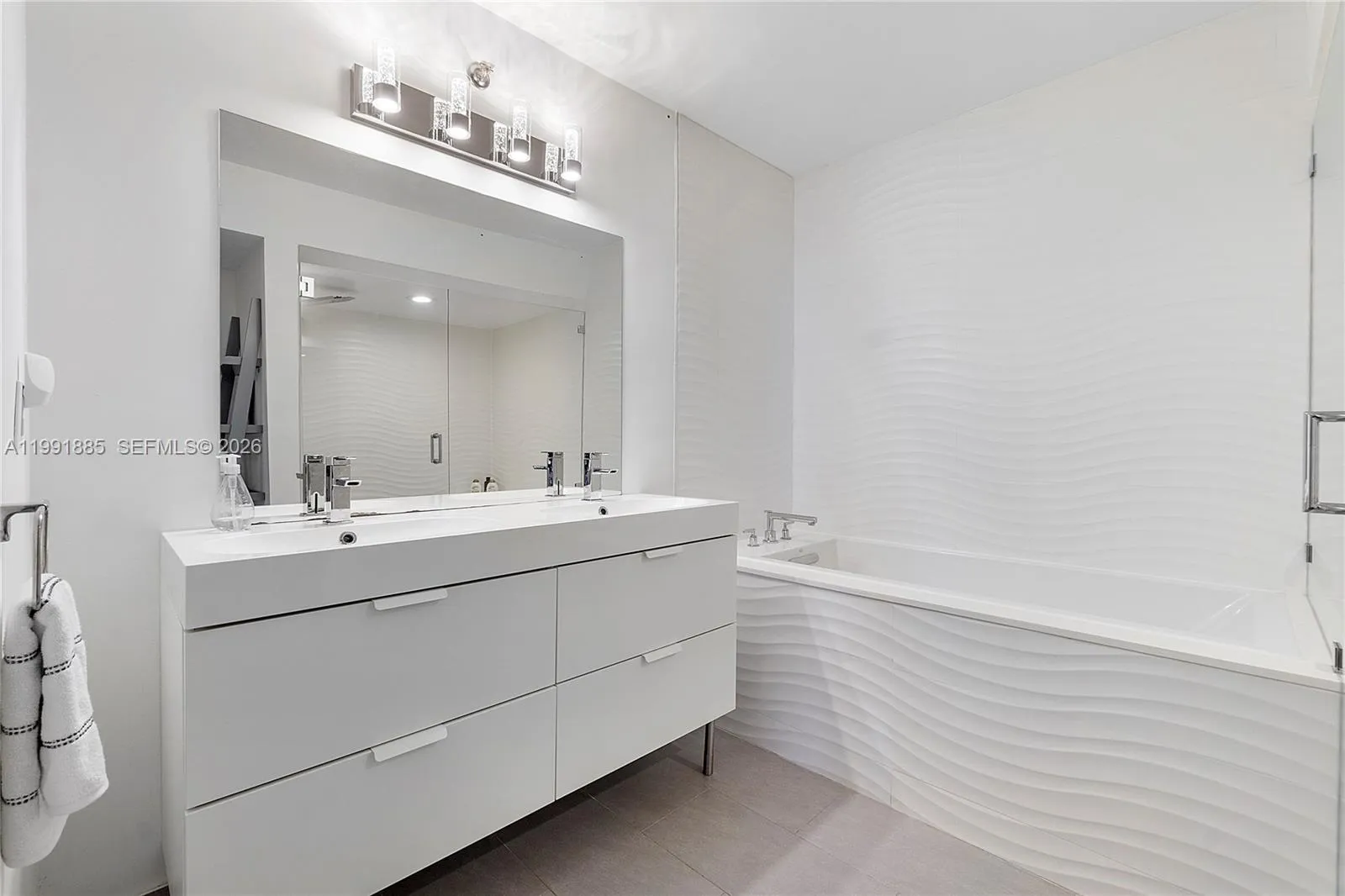 1155 Hillsboro Mile 510, Hillsboro Beach, Florida, Hillsboro Beach, Florida 33062, 3 Bedrooms Bedrooms, ,2 BathroomsBathrooms,Residential Lease,For Rent,1155 Hillsboro Mile 510, Hillsboro Beach, Florida ,A11991885