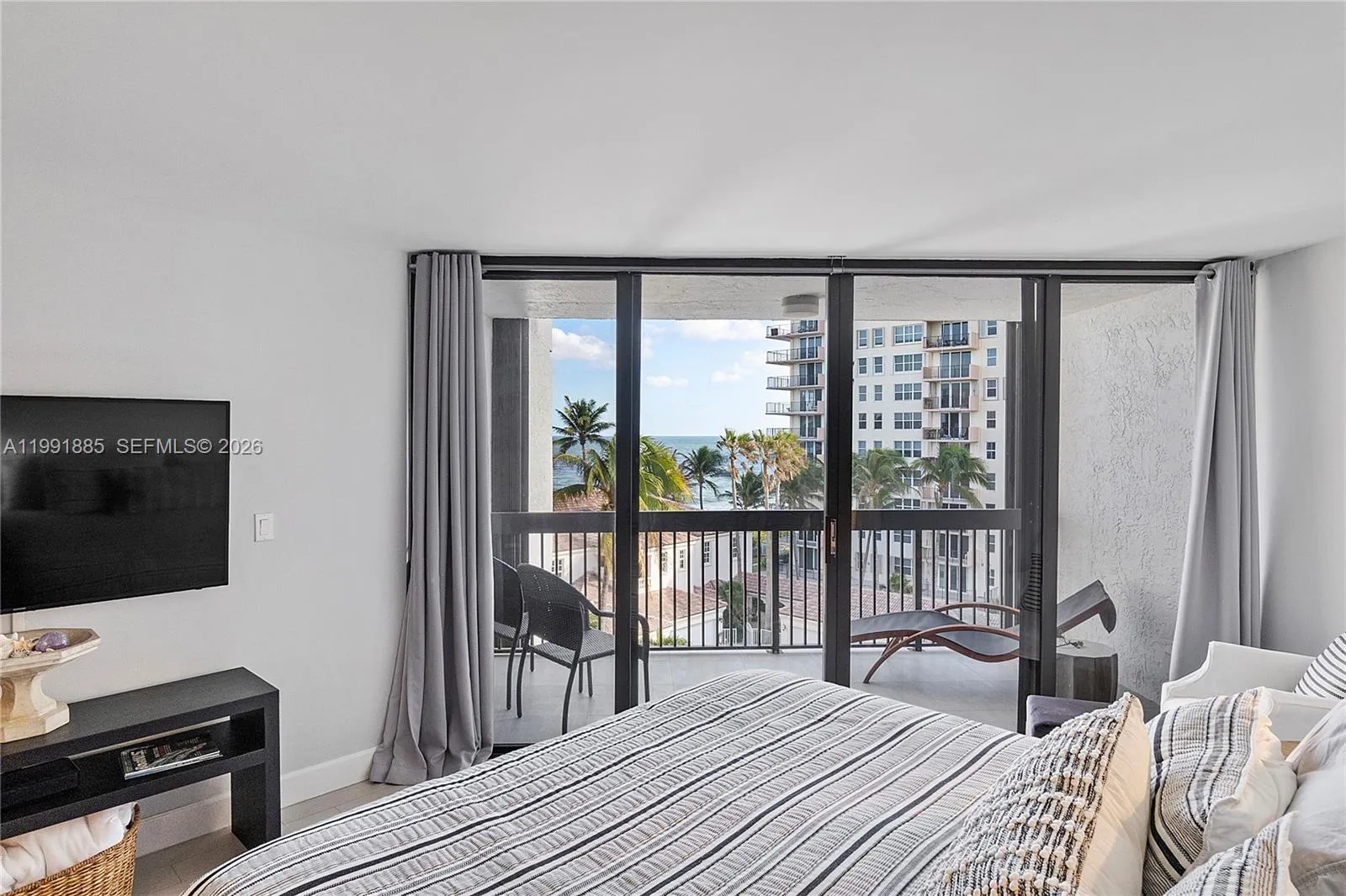 1155 Hillsboro Mile 510, Hillsboro Beach, Florida, Hillsboro Beach, Florida 33062, 3 Bedrooms Bedrooms, ,2 BathroomsBathrooms,Residential Lease,For Rent,1155 Hillsboro Mile 510, Hillsboro Beach, Florida ,A11991885