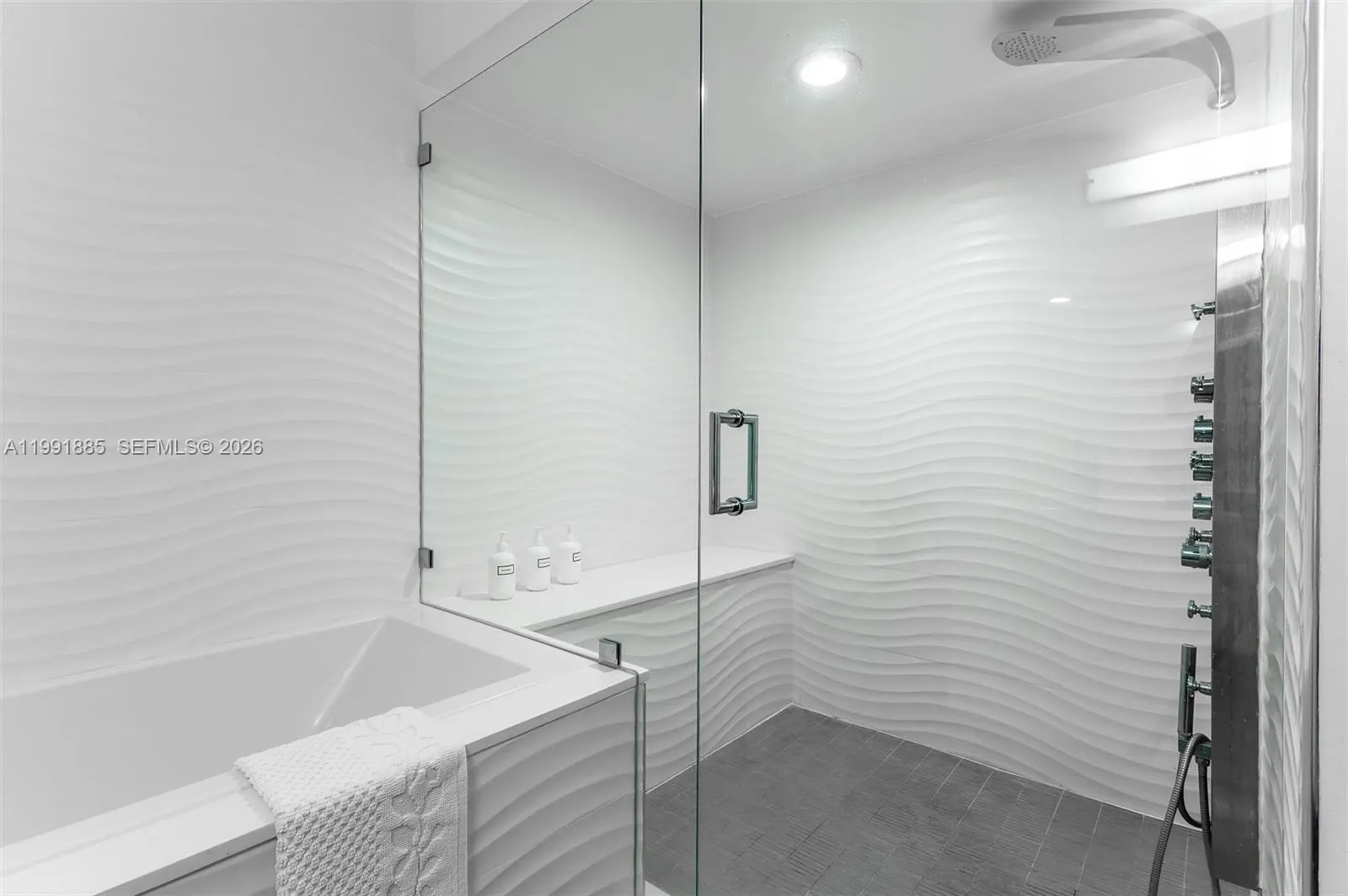 1155 Hillsboro Mile 510, Hillsboro Beach, Florida, Hillsboro Beach, Florida 33062, 3 Bedrooms Bedrooms, ,2 BathroomsBathrooms,Residential Lease,For Rent,1155 Hillsboro Mile 510, Hillsboro Beach, Florida ,A11991885