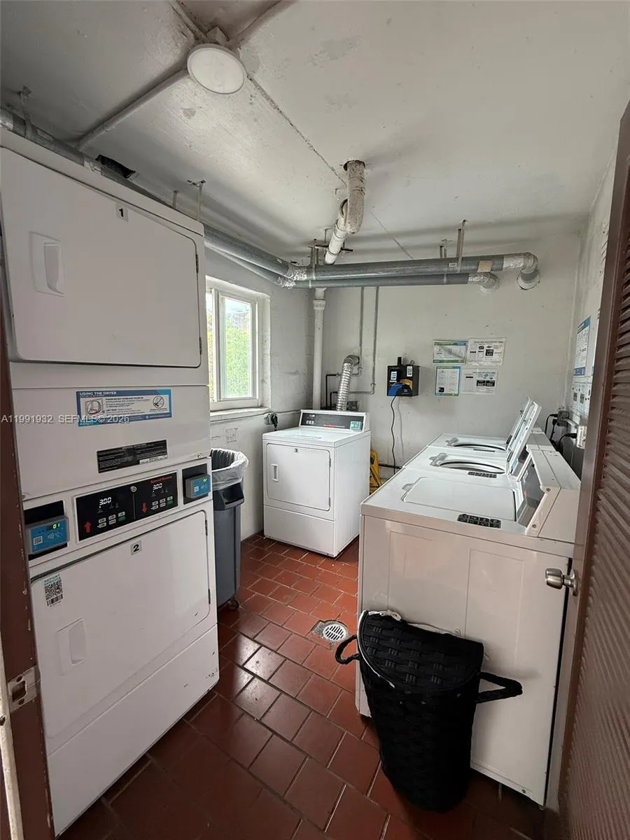 7251 Sw 82nd St 15, Miami, Florida 33143, Miami, Florida 33143, 2 Bedrooms Bedrooms, ,2 BathroomsBathrooms,Residential Lease,For Rent,7251 Sw 82nd St 15, Miami, Florida 33143,A11991932