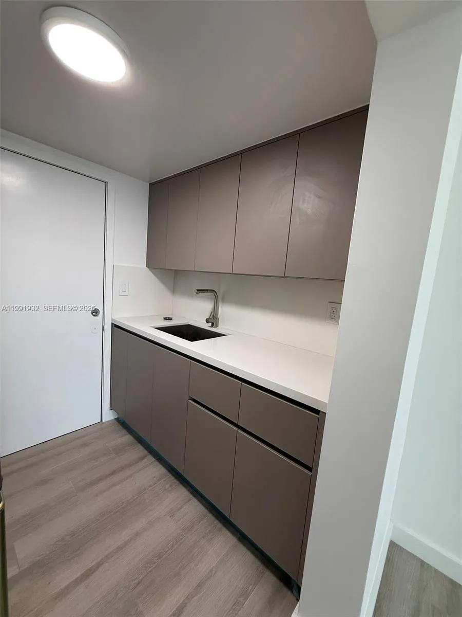 7251 Sw 82nd St 15, Miami, Florida 33143, Miami, Florida 33143, 2 Bedrooms Bedrooms, ,2 BathroomsBathrooms,Residential Lease,For Rent,7251 Sw 82nd St 15, Miami, Florida 33143,A11991932