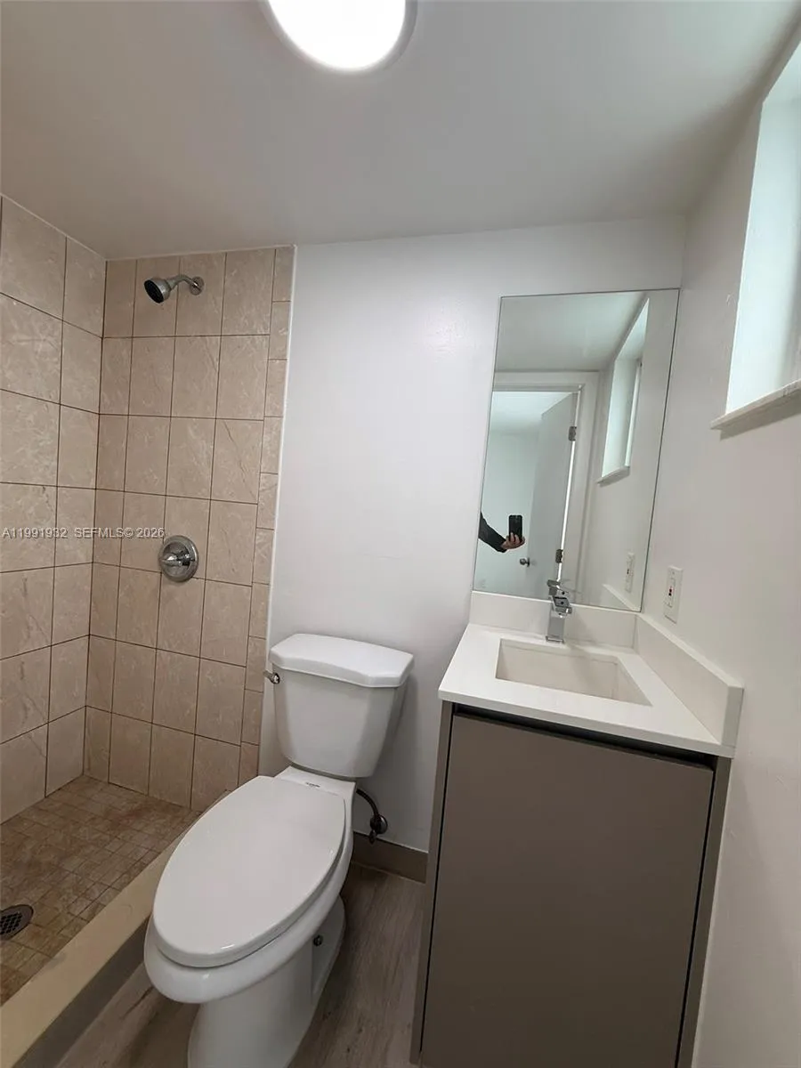 7251 Sw 82nd St 15, Miami, Florida 33143, Miami, Florida 33143, 2 Bedrooms Bedrooms, ,2 BathroomsBathrooms,Residential Lease,For Rent,7251 Sw 82nd St 15, Miami, Florida 33143,A11991932