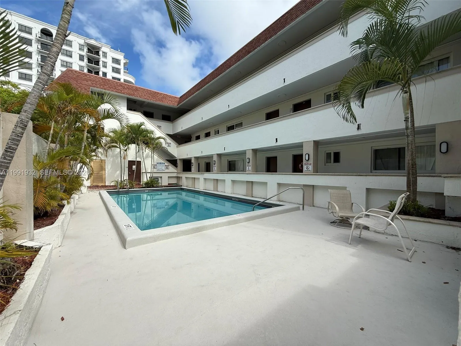 7251 Sw 82nd St 15, Miami, Florida 33143, Miami, Florida 33143, 2 Bedrooms Bedrooms, ,2 BathroomsBathrooms,Residential Lease,For Rent,7251 Sw 82nd St 15, Miami, Florida 33143,A11991932