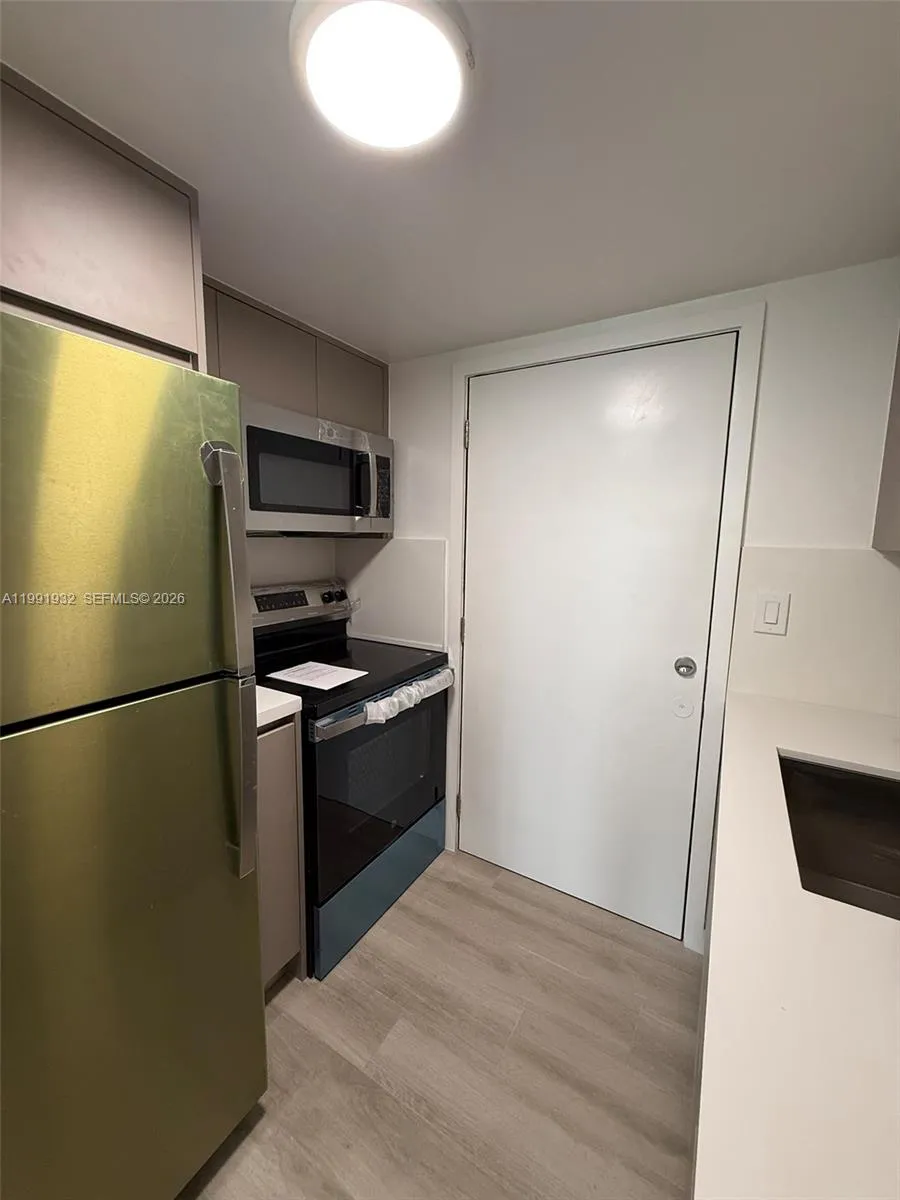 7251 Sw 82nd St 15, Miami, Florida 33143, Miami, Florida 33143, 2 Bedrooms Bedrooms, ,2 BathroomsBathrooms,Residential Lease,For Rent,7251 Sw 82nd St 15, Miami, Florida 33143,A11991932