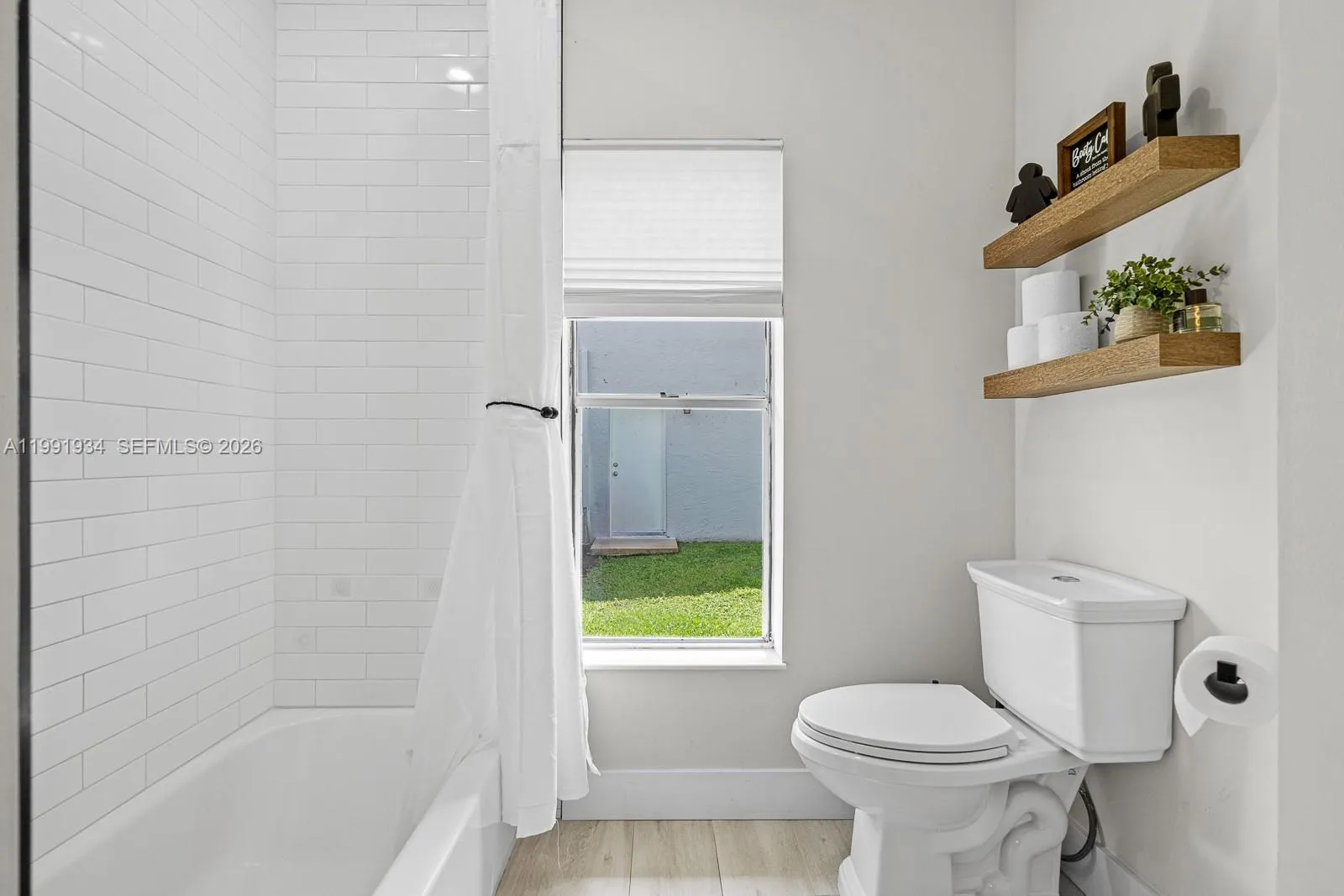 8412 Nw 52nd Pl, Coral Springs, Florida 33067, Coral Springs, Florida 33067, 4 Bedrooms Bedrooms, ,2 BathroomsBathrooms,Residential,For Sale,8412 Nw 52nd Pl, Coral Springs, Florida 33067,A11991934