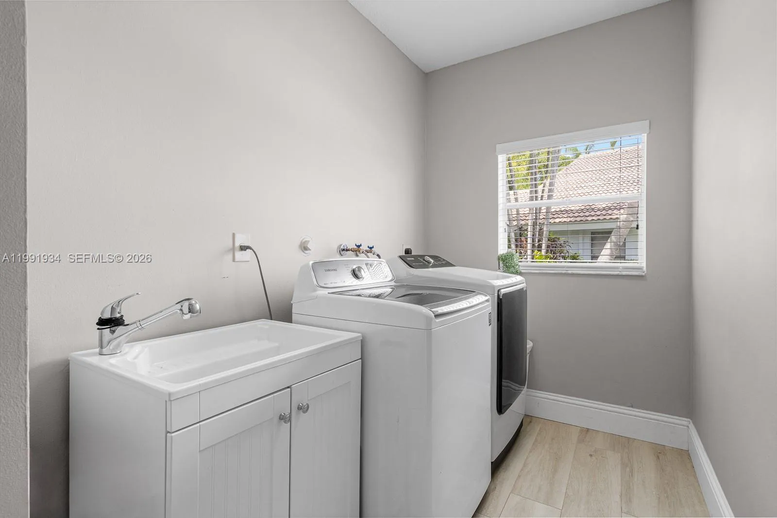 8412 Nw 52nd Pl, Coral Springs, Florida 33067, Coral Springs, Florida 33067, 4 Bedrooms Bedrooms, ,2 BathroomsBathrooms,Residential,For Sale,8412 Nw 52nd Pl, Coral Springs, Florida 33067,A11991934