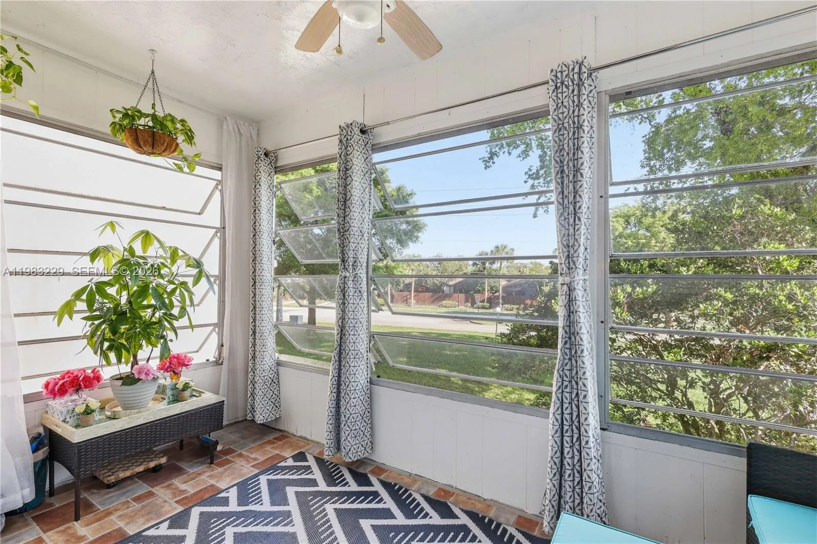 7100 Nw 17th St 210, Plantation, Florida 33313, Plantation, Florida 33313, 1 Bedroom Bedrooms, ,1 BathroomBathrooms,Residential,For Sale,7100 Nw 17th St 210, Plantation, Florida 33313,A11983229