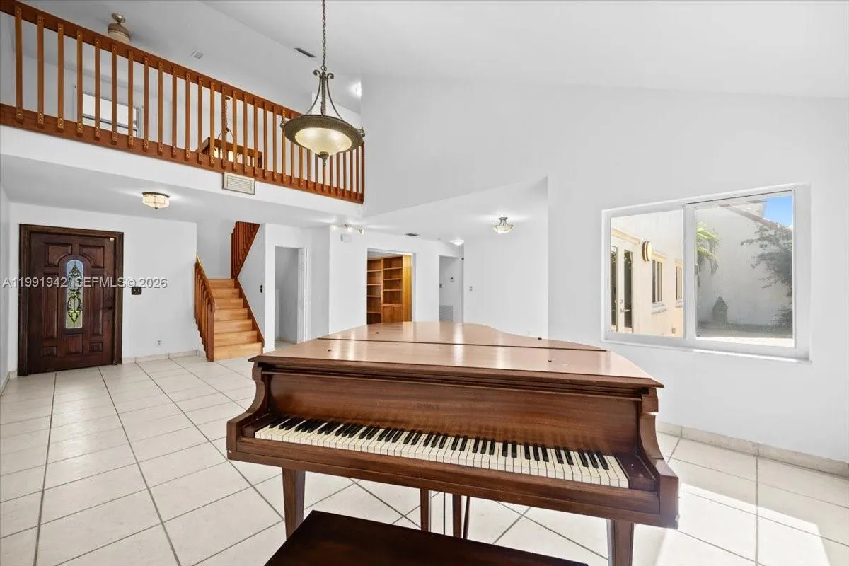 2560 Bass Way 2560, Cooper City, Florida 33026, Cooper City, Florida 33026, 5 Bedrooms Bedrooms, ,3 BathroomsBathrooms,Residential Lease,For Rent,2560 Bass Way 2560, Cooper City, Florida 33026,A11991942