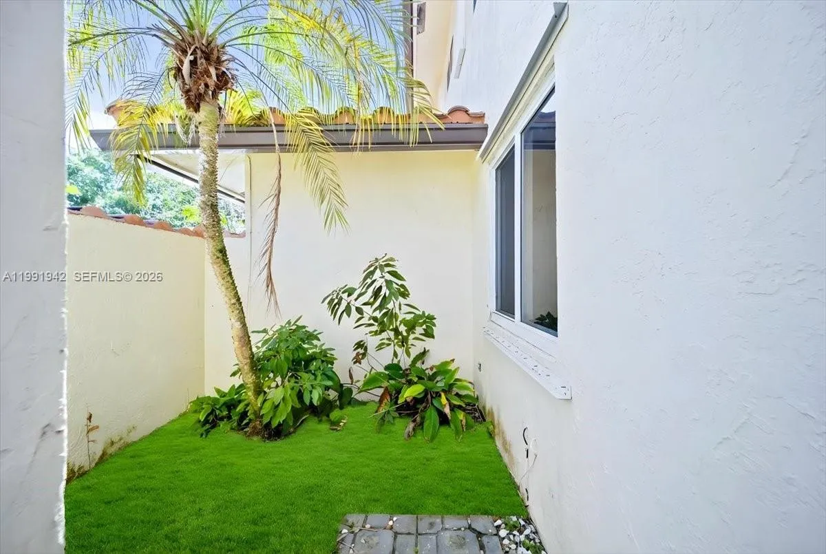 2560 Bass Way 2560, Cooper City, Florida 33026, Cooper City, Florida 33026, 5 Bedrooms Bedrooms, ,3 BathroomsBathrooms,Residential Lease,For Rent,2560 Bass Way 2560, Cooper City, Florida 33026,A11991942