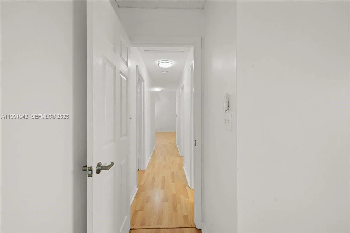 2560 Bass Way 2560, Cooper City, Florida 33026, Cooper City, Florida 33026, 5 Bedrooms Bedrooms, ,3 BathroomsBathrooms,Residential Lease,For Rent,2560 Bass Way 2560, Cooper City, Florida 33026,A11991942