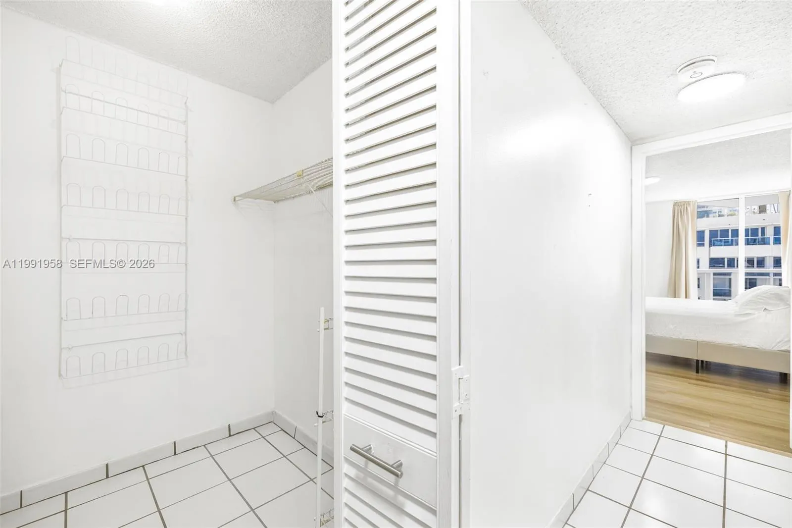 2401 Collins Ave 1906, Miami Beach, Florida 33140, Miami Beach, Florida 33140, 2 Bedrooms Bedrooms, ,2 BathroomsBathrooms,Residential Lease,For Rent,2401 Collins Ave 1906, Miami Beach, Florida 33140,A11991958
