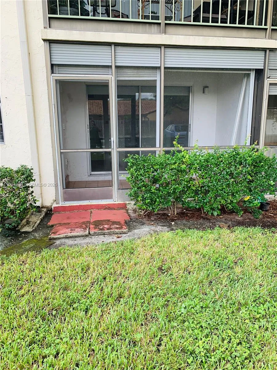 4155 Nw 90th Ave 105, Coral Springs, Florida 33065, Coral Springs, Florida 33065, 1 Bedroom Bedrooms, ,1 BathroomBathrooms,Residential Lease,For Rent,4155 Nw 90th Ave 105, Coral Springs, Florida 33065,A11991961