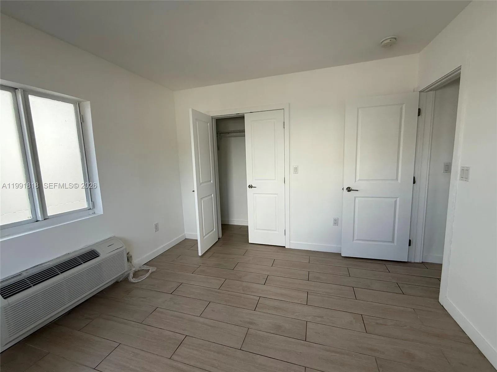625 77th St 2, Miami Beach, Florida 33141, Miami Beach, Florida 33141, 2 Bedrooms Bedrooms, ,2 BathroomsBathrooms,Residential Lease,For Rent,625 77th St 2, Miami Beach, Florida 33141,A11991818
