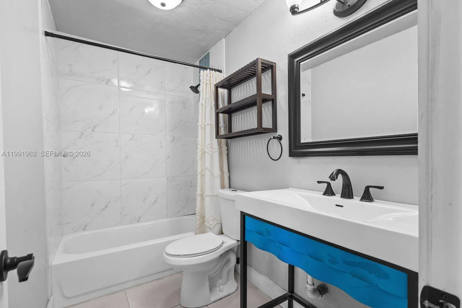 8069 Sw 18th Ct 4-7, Davie, Florida 33324, Davie, Florida 33324, 2 Bedrooms Bedrooms, ,2 BathroomsBathrooms,Residential Lease,For Rent,8069 Sw 18th Ct 4-7, Davie, Florida 33324,A11991962