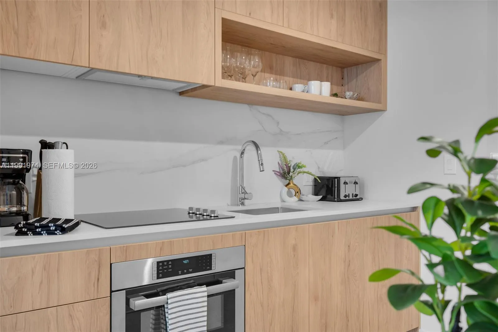 11 Ne 6 Th 2808, Miami, Florida 33132, Miami, Florida 33132, ,1 BathroomBathrooms,Residential Lease,For Rent,11 Ne 6 Th 2808, Miami, Florida 33132,A11991974