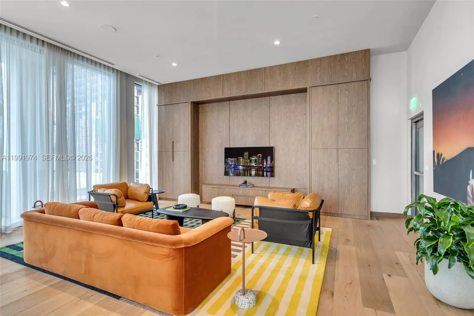 11 Ne 6 Th 2808, Miami, Florida 33132, Miami, Florida 33132, ,1 BathroomBathrooms,Residential Lease,For Rent,11 Ne 6 Th 2808, Miami, Florida 33132,A11991974