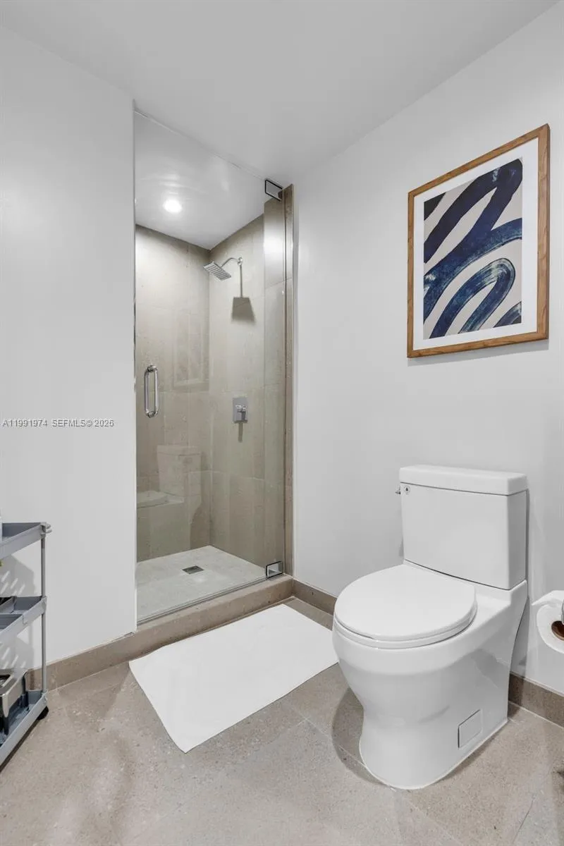 11 Ne 6 Th 2808, Miami, Florida 33132, Miami, Florida 33132, ,1 BathroomBathrooms,Residential Lease,For Rent,11 Ne 6 Th 2808, Miami, Florida 33132,A11991974