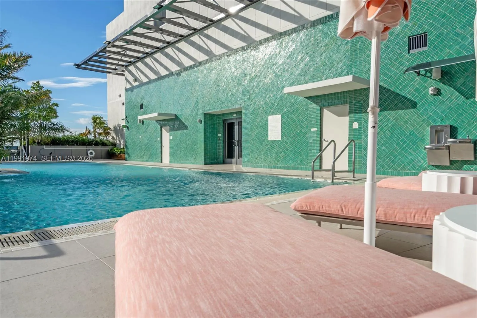 11 Ne 6 Th 2808, Miami, Florida 33132, Miami, Florida 33132, ,1 BathroomBathrooms,Residential Lease,For Rent,11 Ne 6 Th 2808, Miami, Florida 33132,A11991974