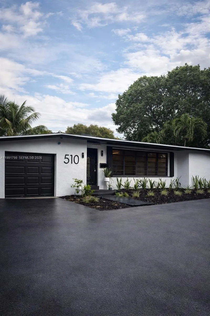 510 E Acre Dr, Plantation, Florida 33317, Plantation, Florida 33317, 3 Bedrooms Bedrooms, ,2 BathroomsBathrooms,Residential,For Sale,510 E Acre Dr, Plantation, Florida 33317,A11991798