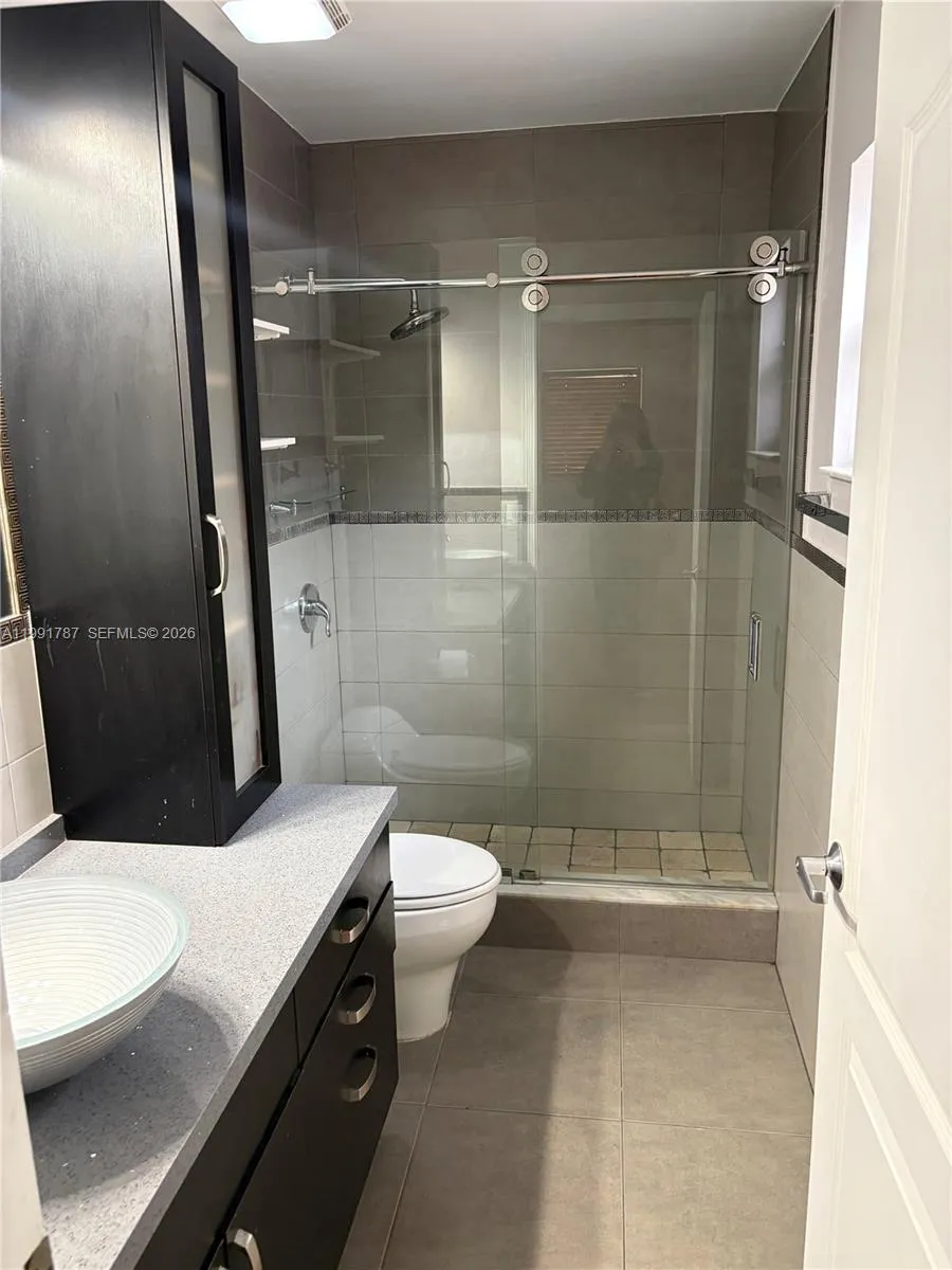 4386 W 10th Ave, Hialeah, Florida 33012, Hialeah, Florida 33012, 3 Bedrooms Bedrooms, ,2 BathroomsBathrooms,Residential Lease,For Rent,4386 W 10th Ave, Hialeah, Florida 33012,A11991787