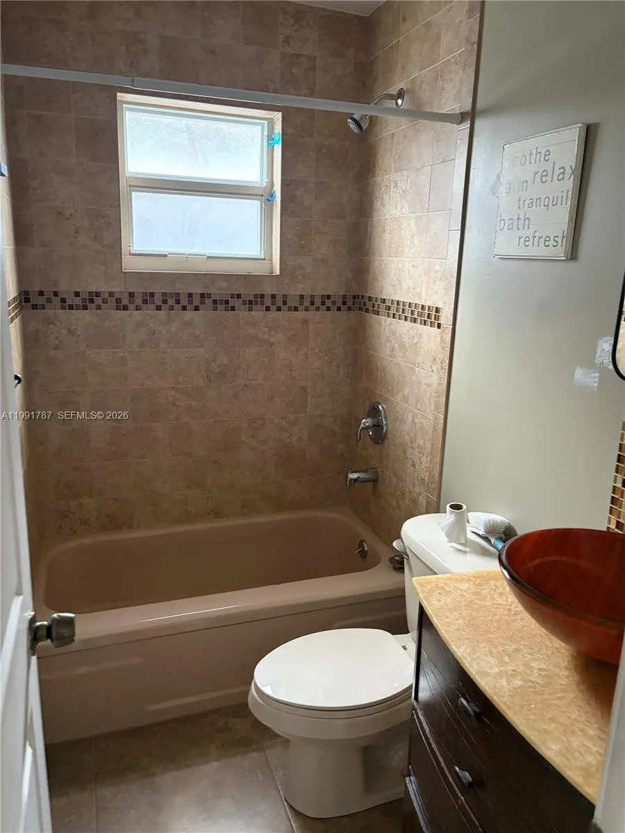 4386 W 10th Ave, Hialeah, Florida 33012, Hialeah, Florida 33012, 3 Bedrooms Bedrooms, ,2 BathroomsBathrooms,Residential Lease,For Rent,4386 W 10th Ave, Hialeah, Florida 33012,A11991787